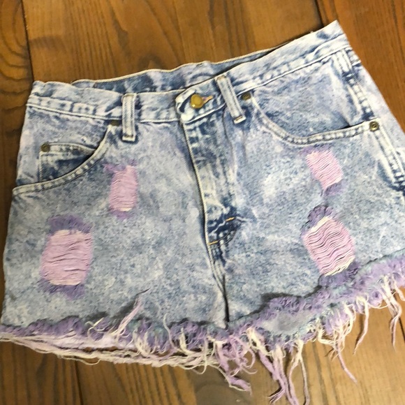 Wrangler Pants - vintage wrangler distressed high rise shorts 30